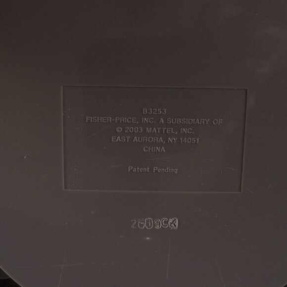 Fisher Price GeoTrax Transportation System Mechanics Garage Moving Parts 2003 - Picture 7 of 7